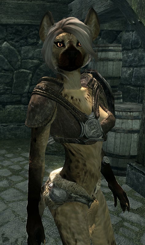 Girl Animated Gif Argonian Bent Over Bouncing Breasts