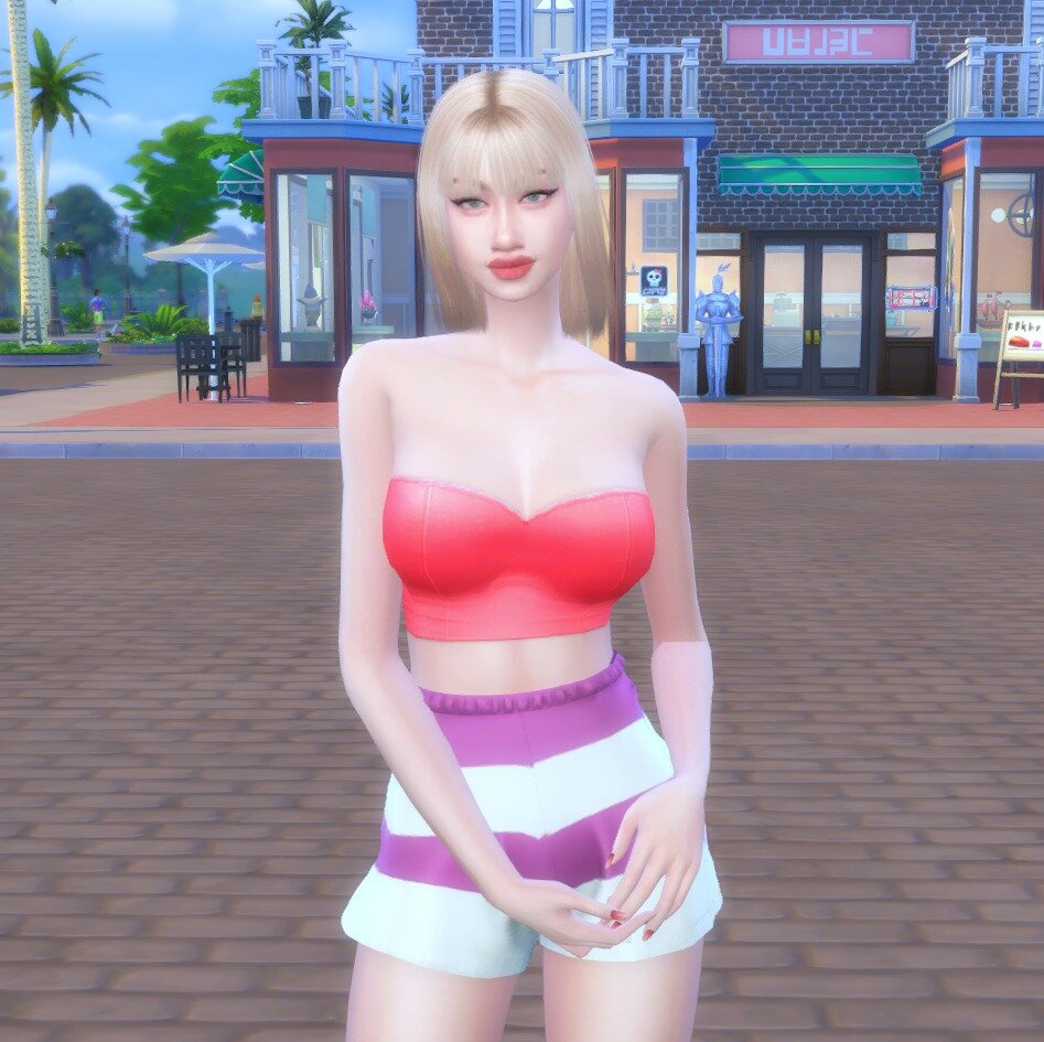 ✨Hallie sims✨