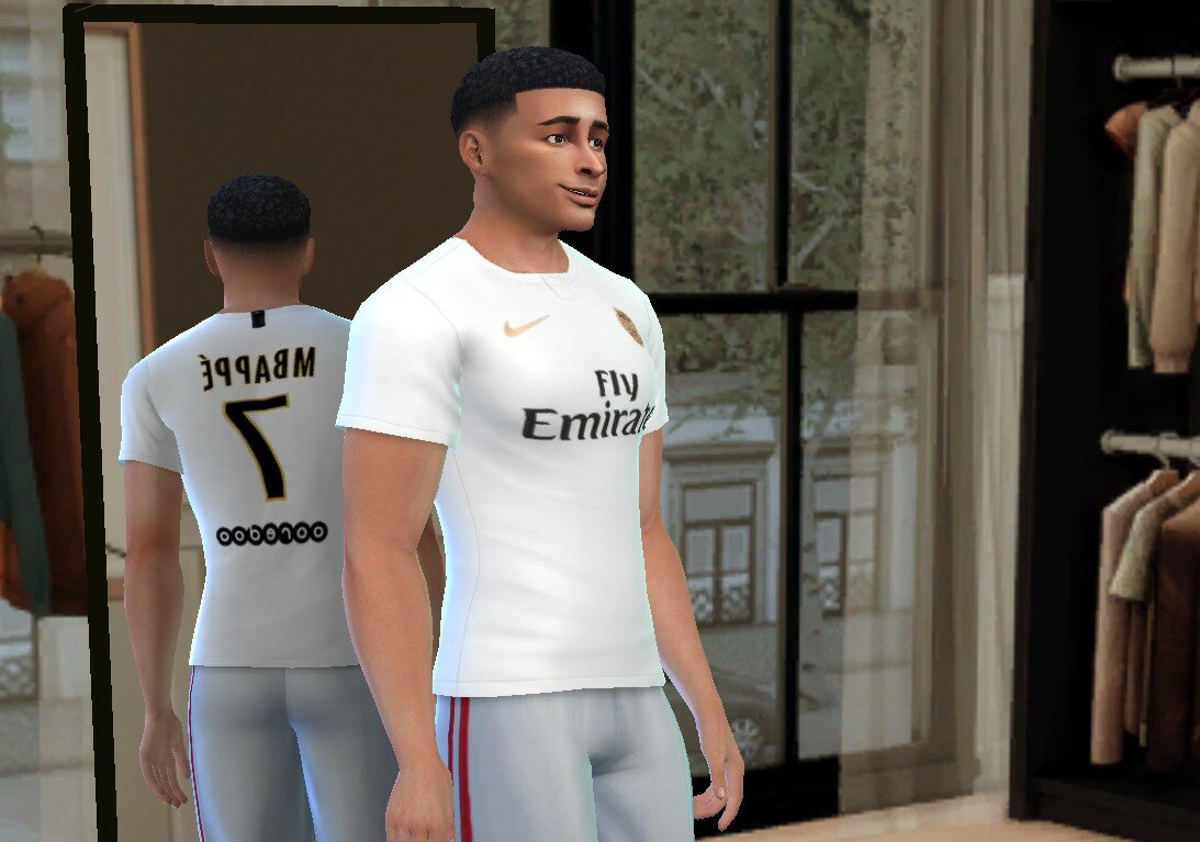 Kylian Mbappé "Looking like celebrities"