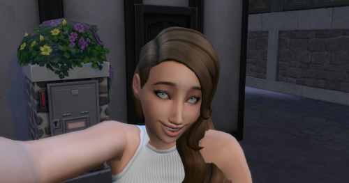 More information about "Eloise Nicholson"
