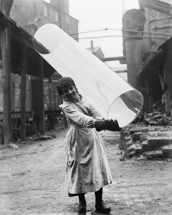 "Old" Wavy Glass why, and how it was Off Topic LoversLab